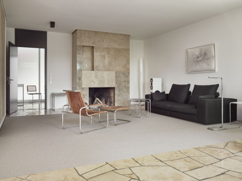Thonet Möbel Bauhaus mit S35 und Satztisch B9