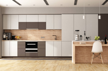 Moderne Küche mit smart-home fähigen Geräten