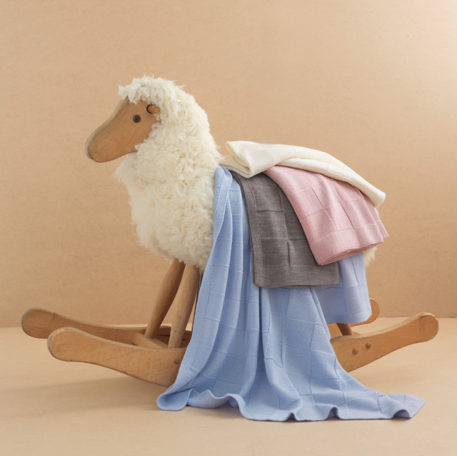 Babydecke Moritz von Eagle Products aus 100 % Schurwolle