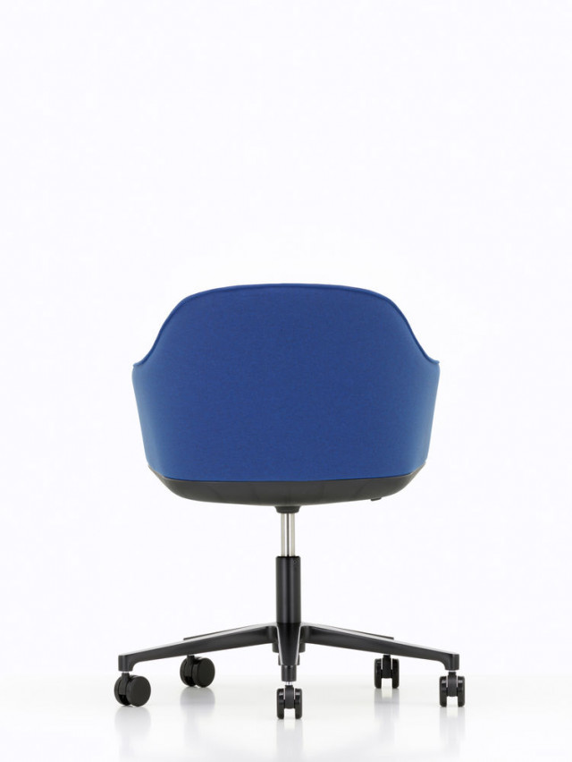 Softshell Chair von Vitra mit Fünfstern-Gestell auf Rollen und blauer Sitzschale