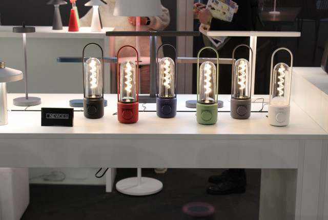 Sompex LED Tischleuchten Coil in verschiedenen Farben
