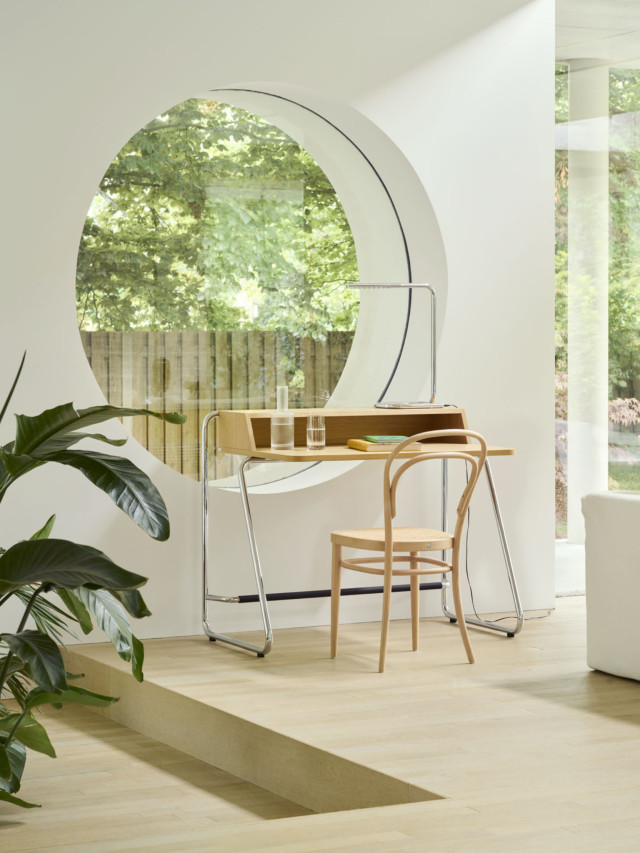 Michael Thonet Stuhl 214 und Sekretär S 1200, Thonet