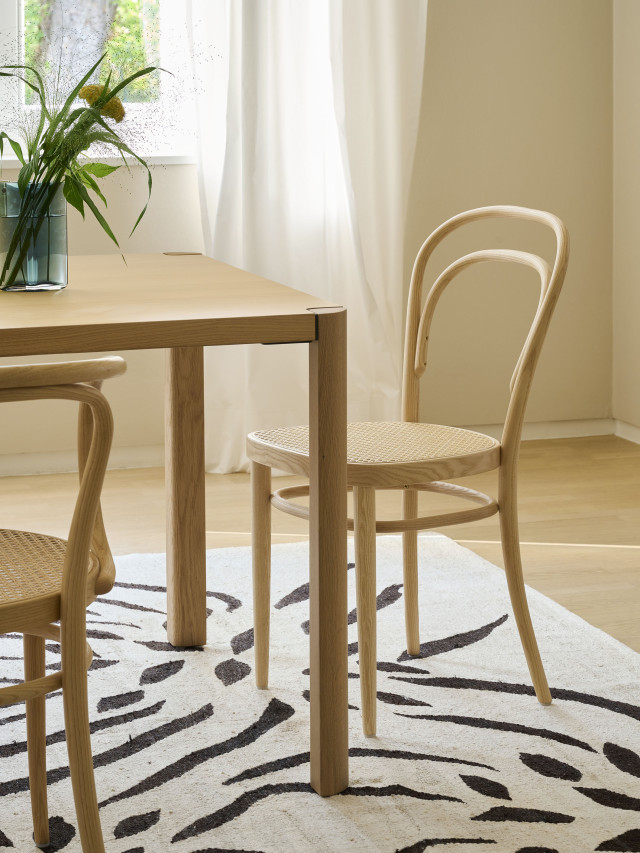 Michael Thonet Stuhl 214, Thonet