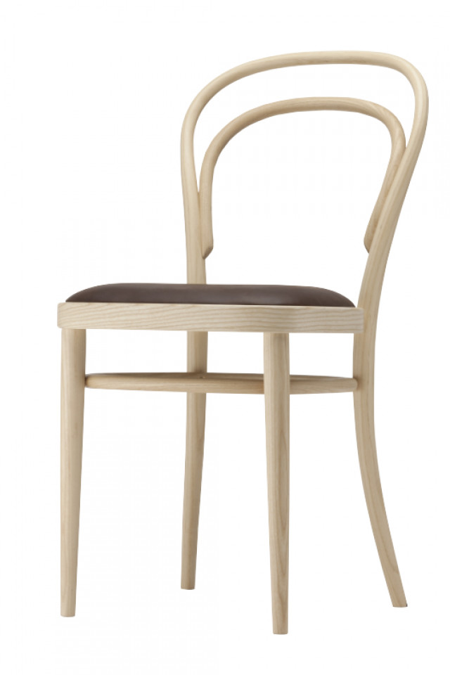 Thonet Bugholzstuhl 214 in der Pure Materials Reedition mit Sitzfläche aus Leder