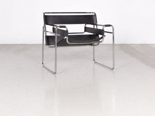 Wassily Chair | Marcel Breuer | 1925 | Knoll International